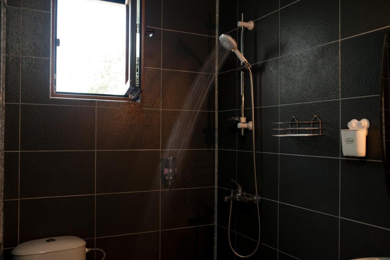 Alfa Guest Rooms With Parking Varna Luaran gambar