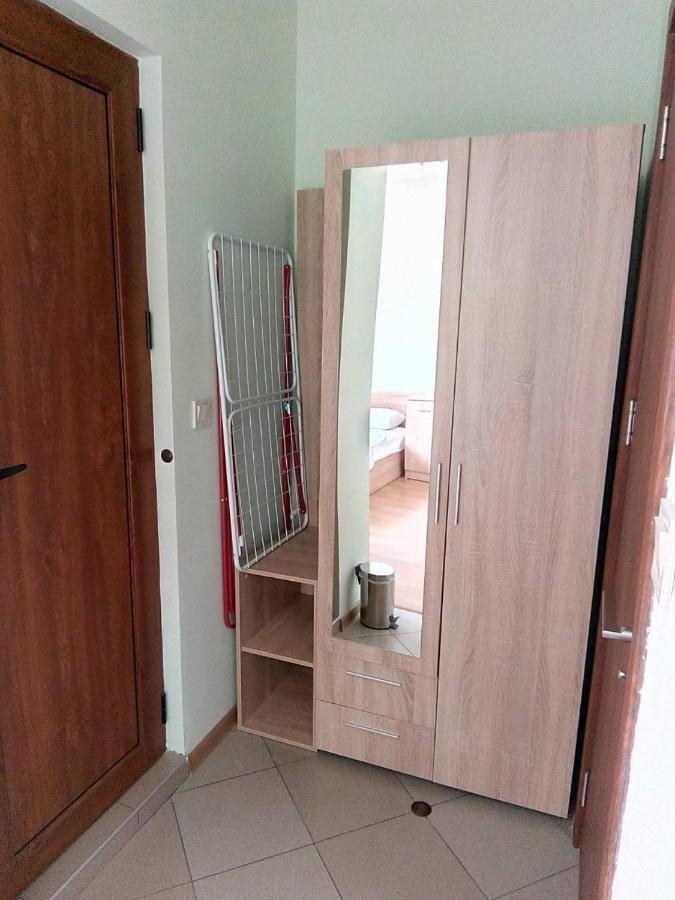 Alfa Guest Rooms With Parking Varna Luaran gambar